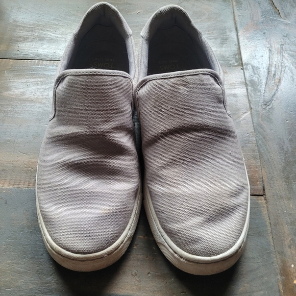 Tom's Travel Lite Grey Slip-On Sneaker Sz. 7 - Picture 3 of 10